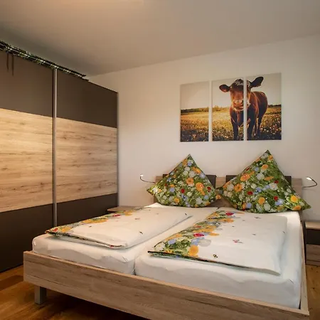 Haus Am - Apartment Neukirch (Tubingen)